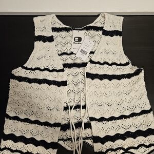 Buckle Cream and Black Knit Vest